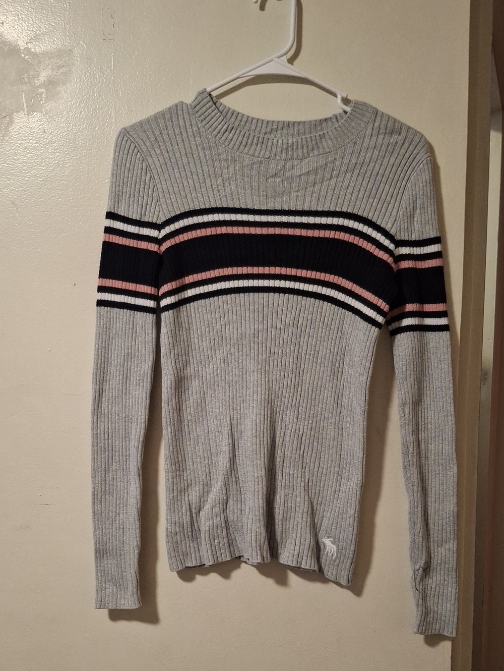 abercrombie kids Gray Ribbed Crewneck Sweater with Navy and Pink Stripes